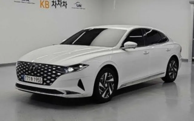인천전기차중고 더 뉴 그랜저 IG 하이브리드 르블랑 매물 사진 17 - 2022/06 42,831km
